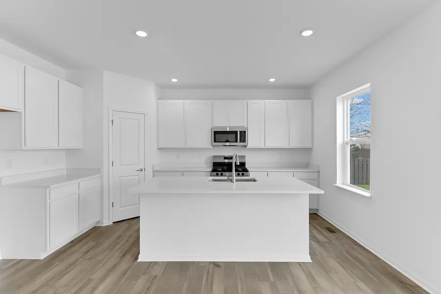 411 Honeysuckle Lane, Yorkville, IL 60560 - Image #3