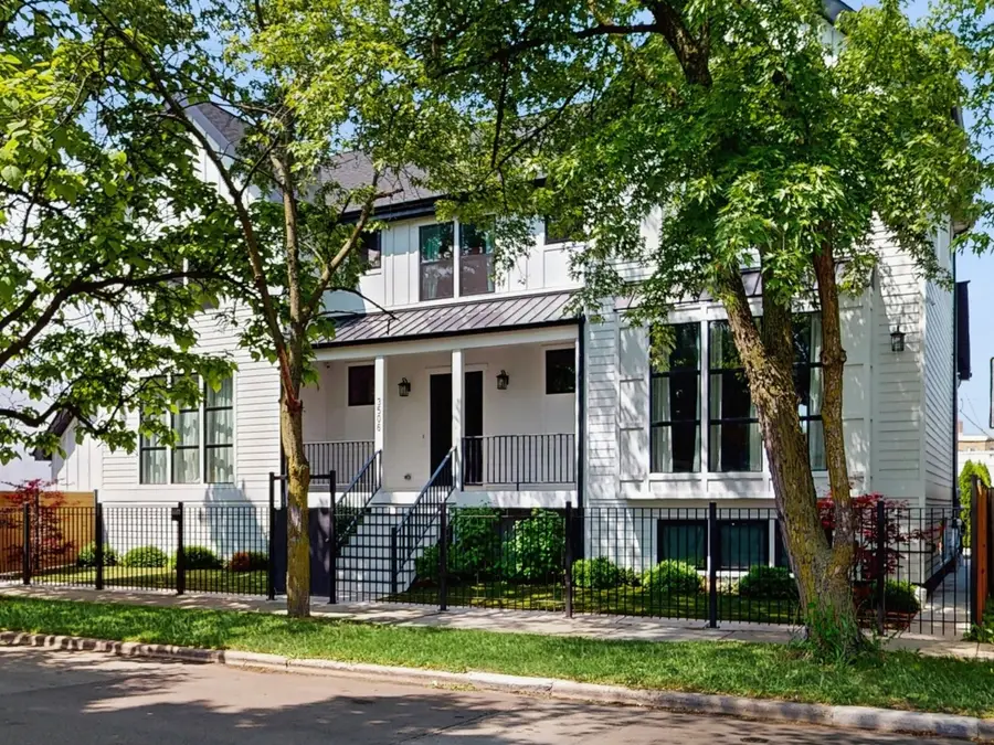 3506 N Keeler Avenue, Chicago, IL 60641 - Image #2