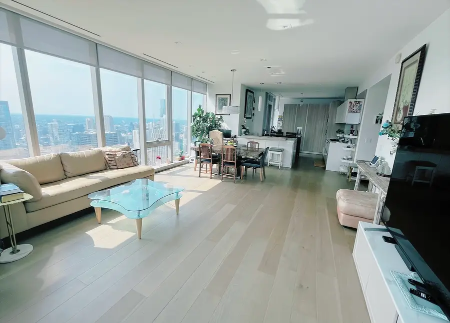 363 E Wacker Drive #4801, Chicago, IL 60601 - Image #3