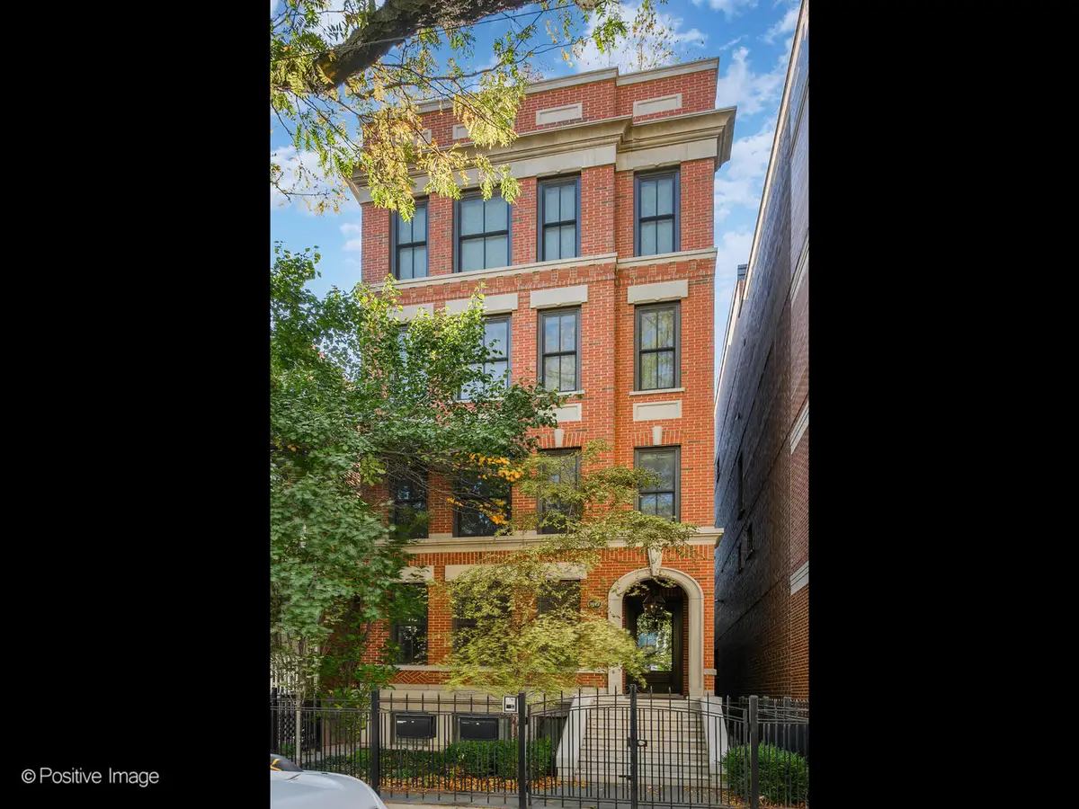 1942 N Sedgwick Street #PH, Chicago, IL 60614 - Image #1