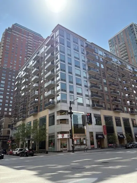 Address Withheld By Seller, Chicago, IL 60605