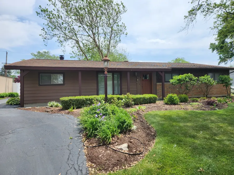 7713 Brookhaven Avenue, Darien, IL 60561 - Image #3