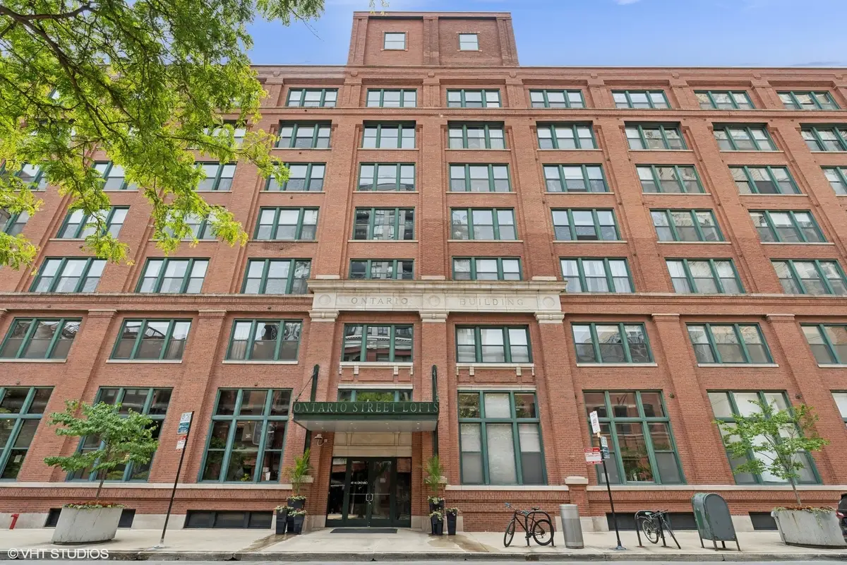 411 W Ontario Street #201-302, Chicago, IL 60654 - Image #1