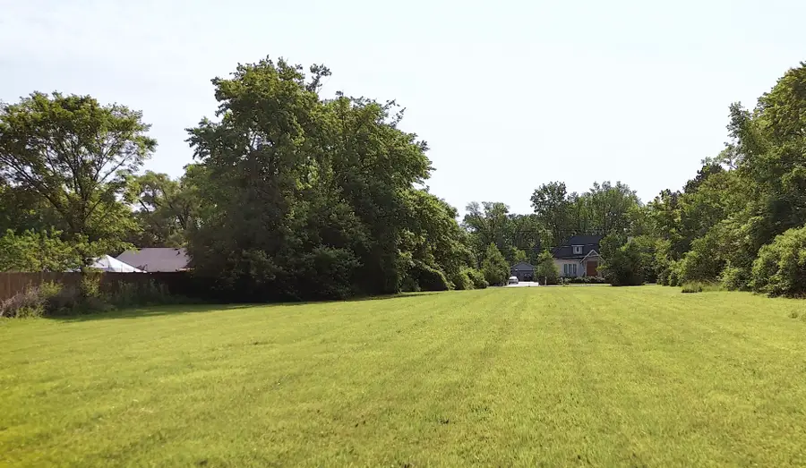 2822 Jackson Drive, Arlington Heights, IL 60004 - Image #3