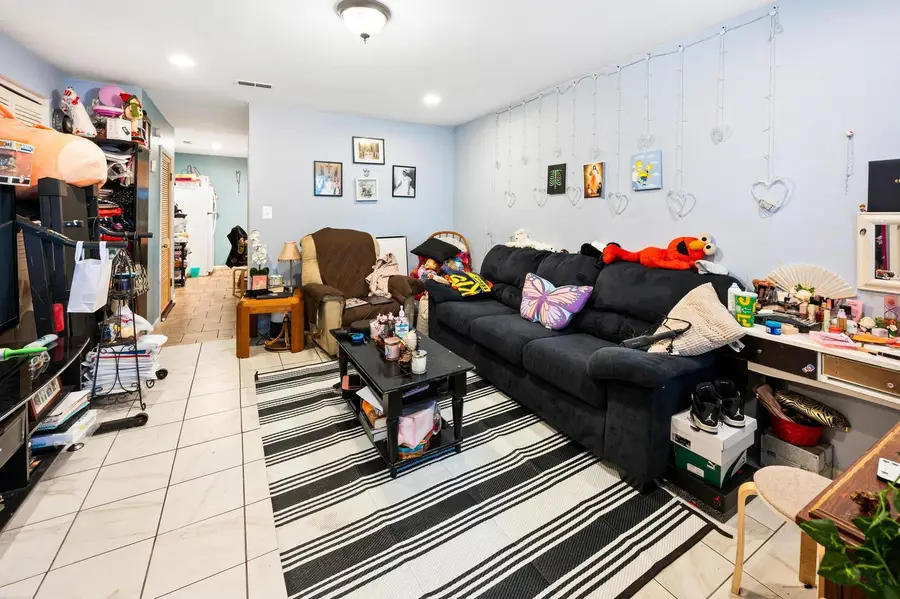 2341 N Major Avenue, Chicago, IL 60639 - Image #2