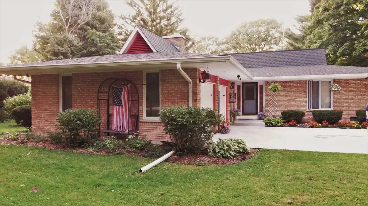 42W490 Kedeka Road, Sugar Grove, IL 60554 - Image #1