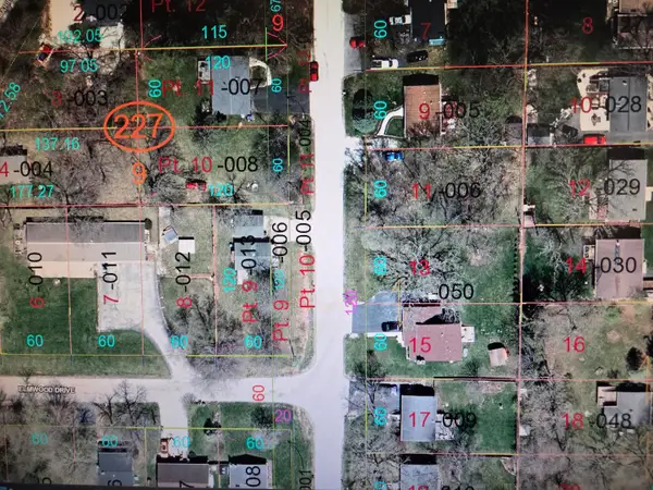 2708 E Chestnut Drive, Wonder Lake, IL 60097