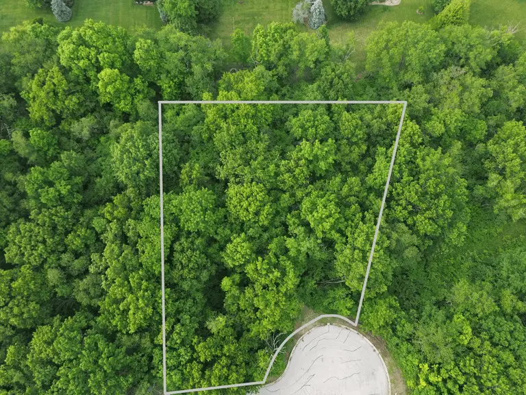 7110 Forest Oak Drive, McHenry, IL 60050 - Image #1