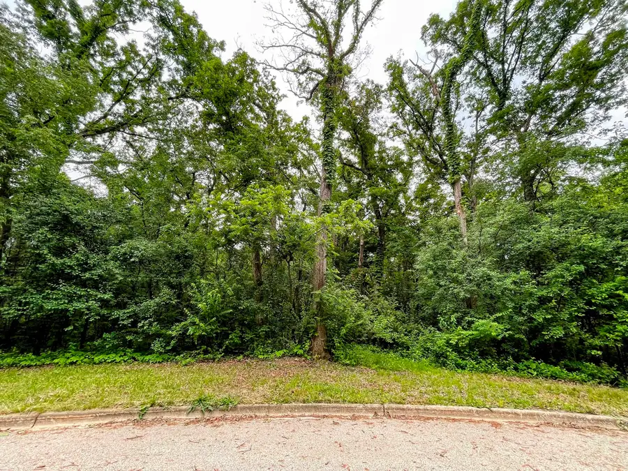 7407 Forest Oak Drive, McHenry, IL 60050 - Image #2