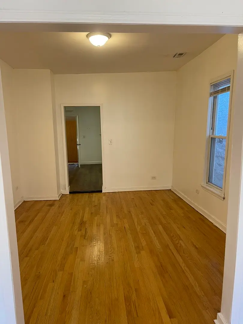 6907 S Cornell Avenue, Chicago, IL 60649 - Image #3