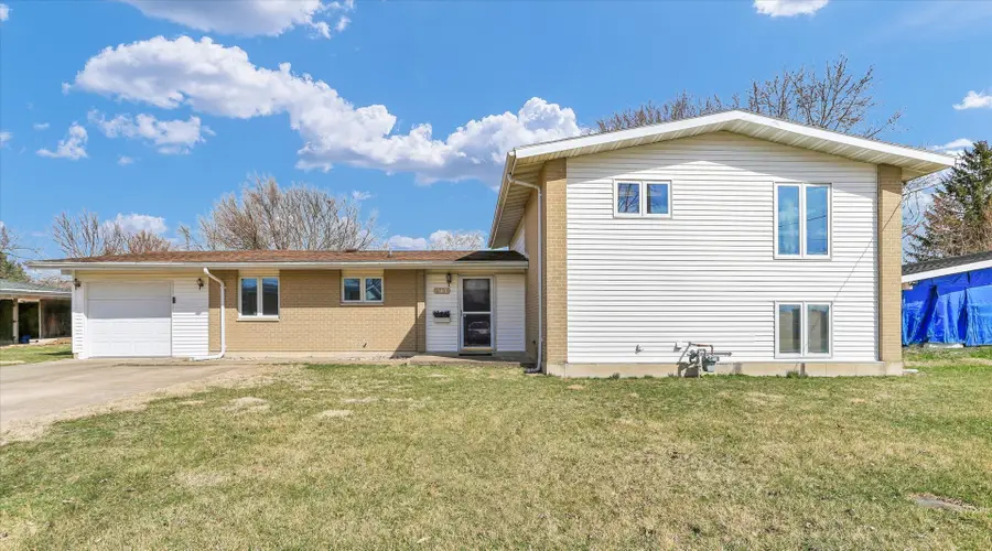 317 Naples Drive, Rantoul, IL 61866 - Image #2
