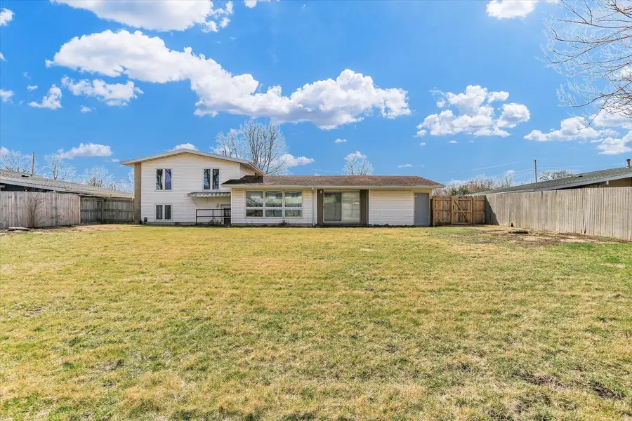 317 Naples Drive, Rantoul, IL 61866 - Image #3