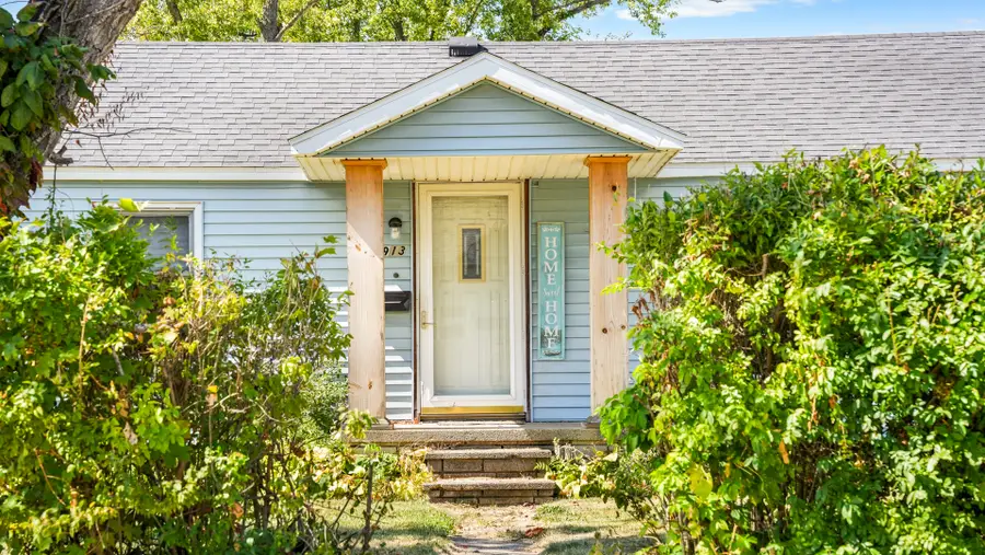 913 Forrest Street, Danville, IL 61832 - Image #2