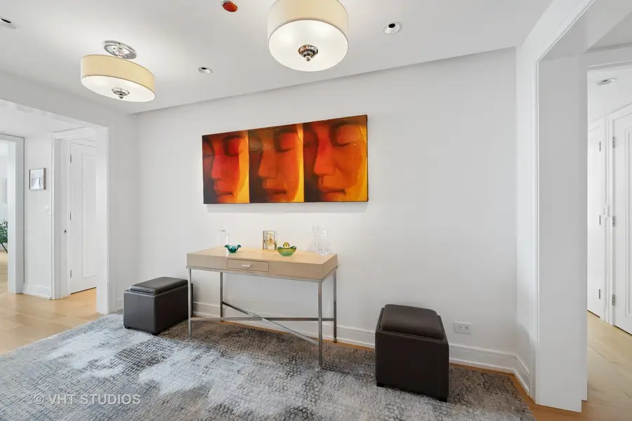 180 E Pearson Street #5201, Chicago, IL 60611 - Image #2