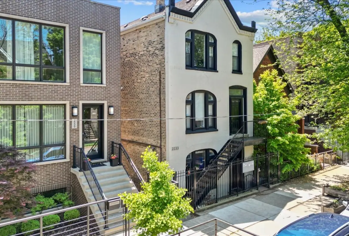 2233 W Shakespeare Avenue #1F, Chicago, IL 60647 - #1