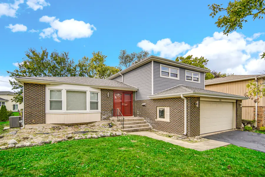 17804 Pebblewood Lane, Hazel Crest, IL 60429 - Image #3