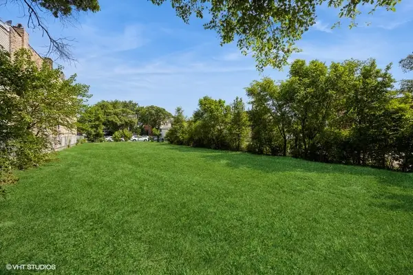 3849 W Washington Boulevard, Chicago, IL 60624