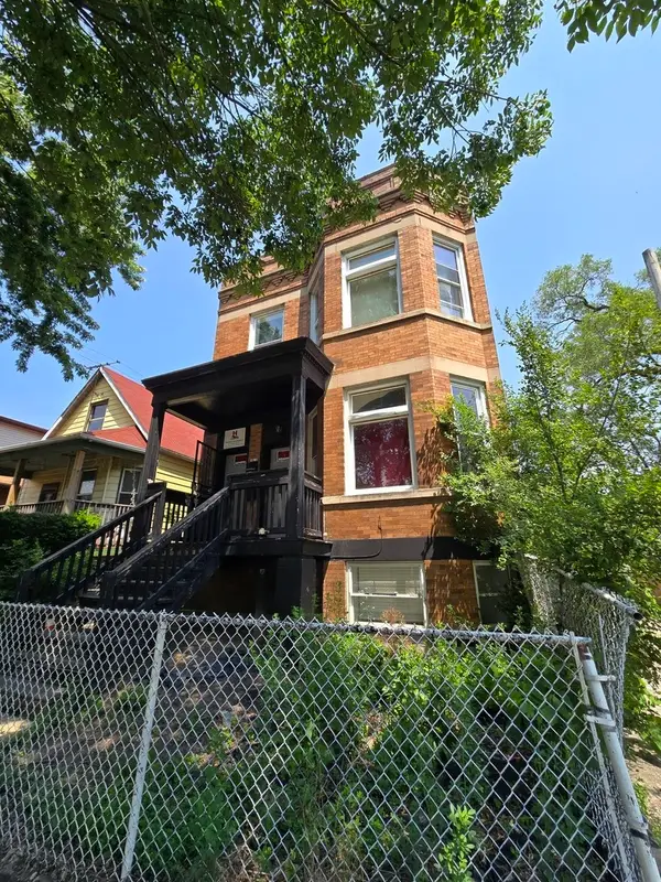 Address Withheld By Seller, Chicago, IL 60621