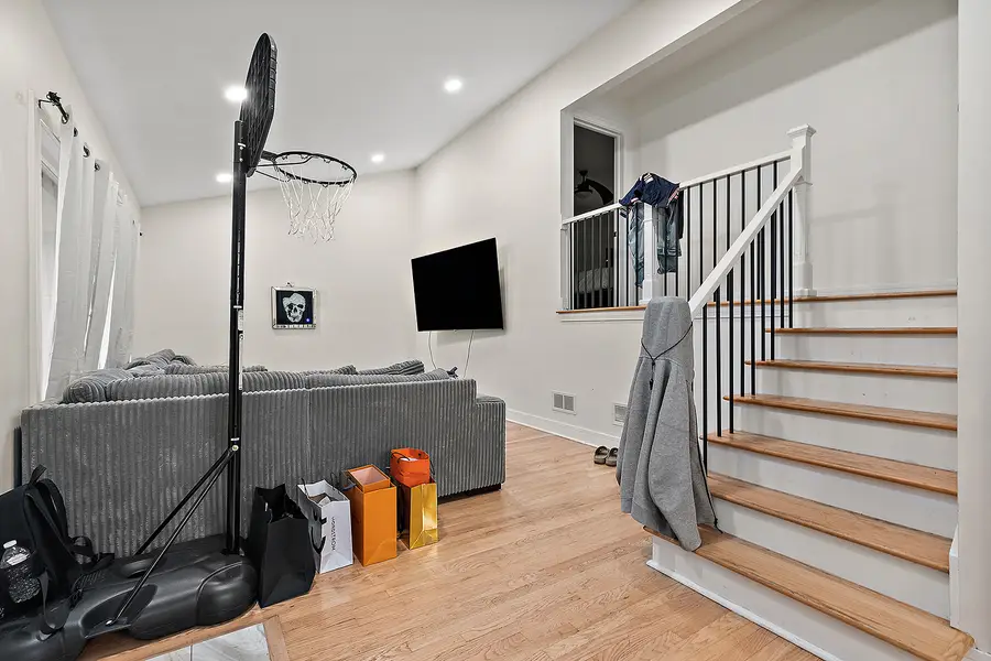 500 Bunning Drive, Downers Grove, IL 60516 - Image #2