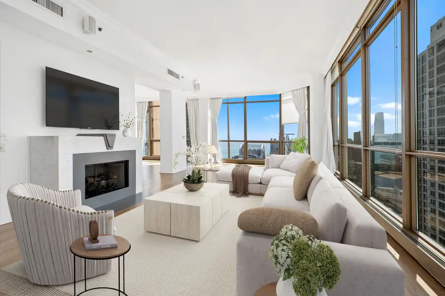 21 E Huron Street #4701, Chicago, IL 60611 - Image #3