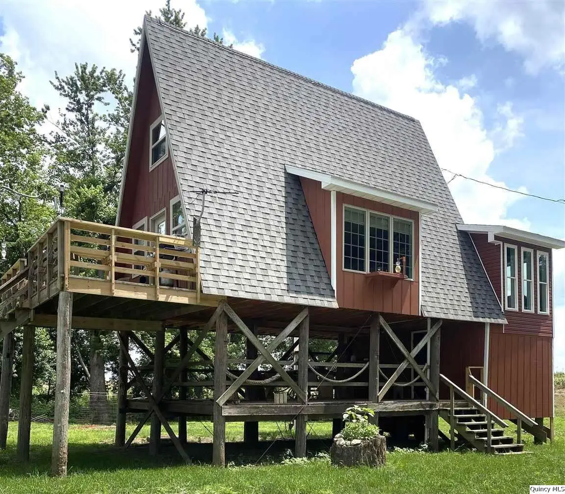 110 E County Rd 150, Warsaw, IL 62379 - Image #1