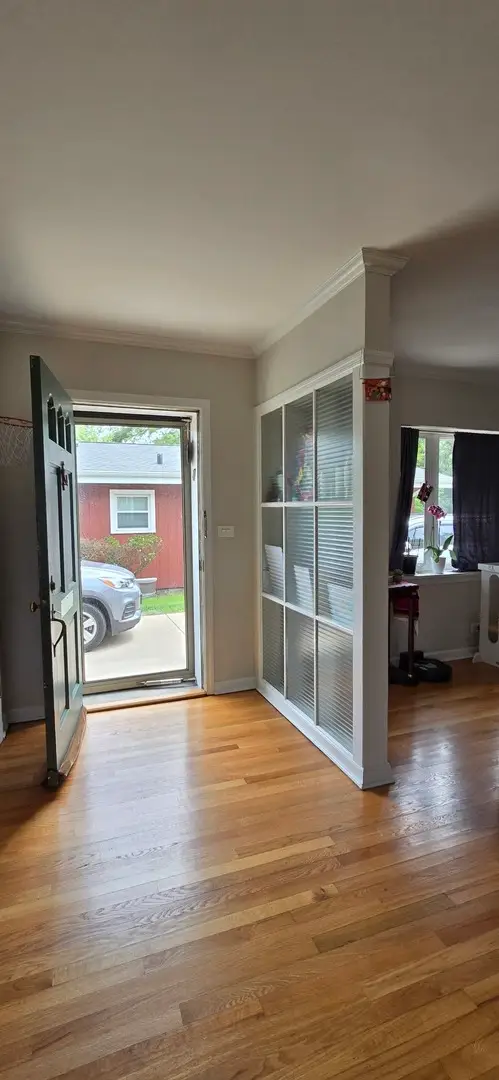 1278 E River Drive, Des Plaines, IL 60018 - Image #3