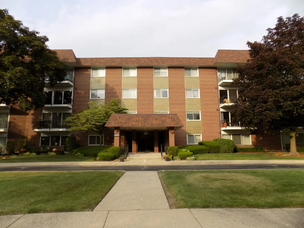 1025 S Fernandez Avenue #3M, Arlington Heights, IL 60005 - Image #1