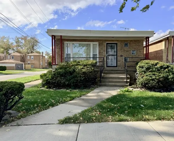 8958 S Oglesby Avenue, Chicago, IL 60617