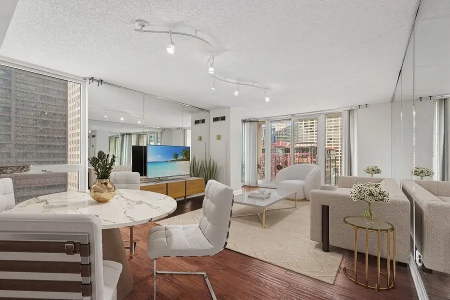 200 N Dearborn Street #2402, Chicago, IL 60601 - Image #3