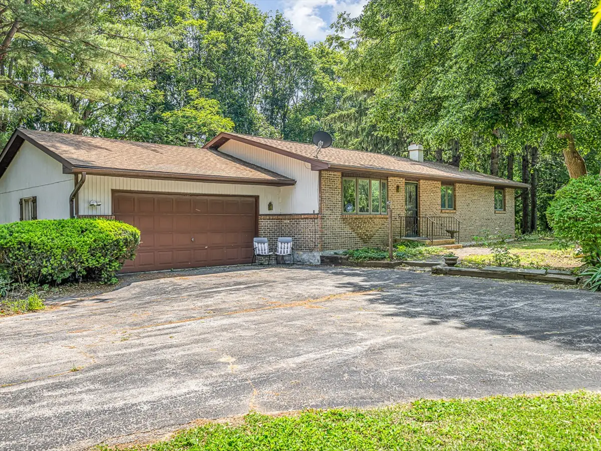 3621 Baxter Road, Rockford, IL 61109 - Image #1