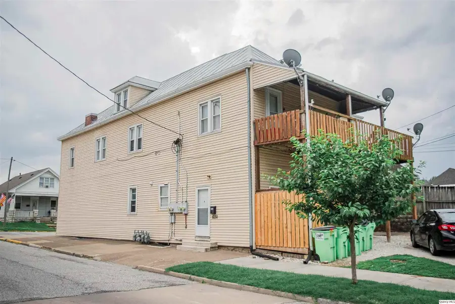 727-729 Monroe, Quincy, IL 62301 - Image #2