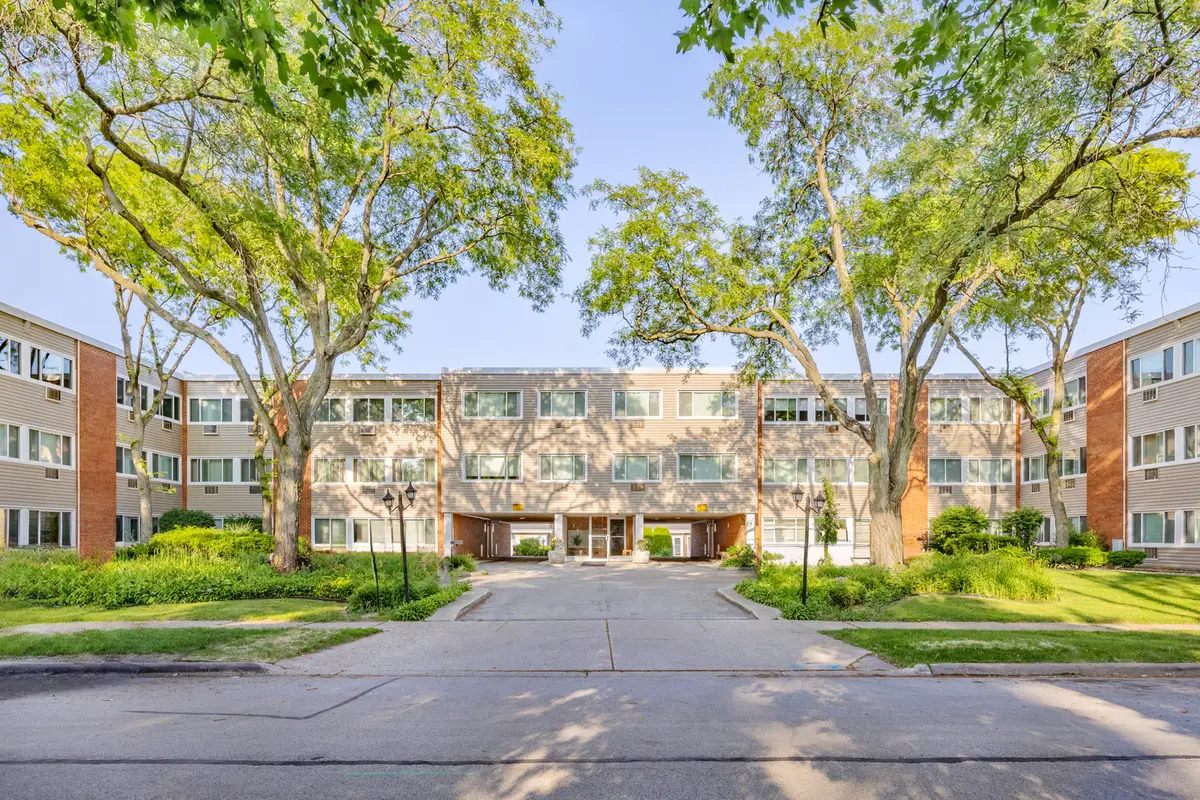 1139 Leavitt Avenue #313, Flossmoor, IL 60422 - Image #1