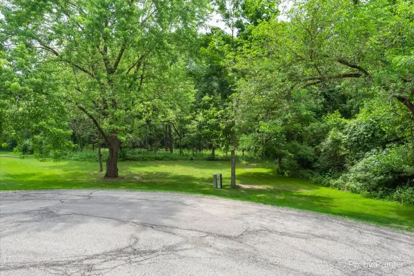 39203 Rangers Way, Antioch, IL 60002