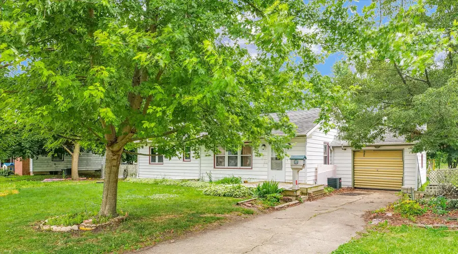 10 Park Lawn Street, Paxton, IL 60957 - Image #3