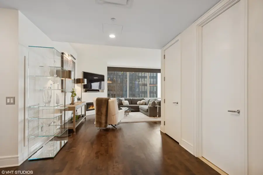 401 N Wabash Avenue #44F, Chicago, IL 60611 - Image #2