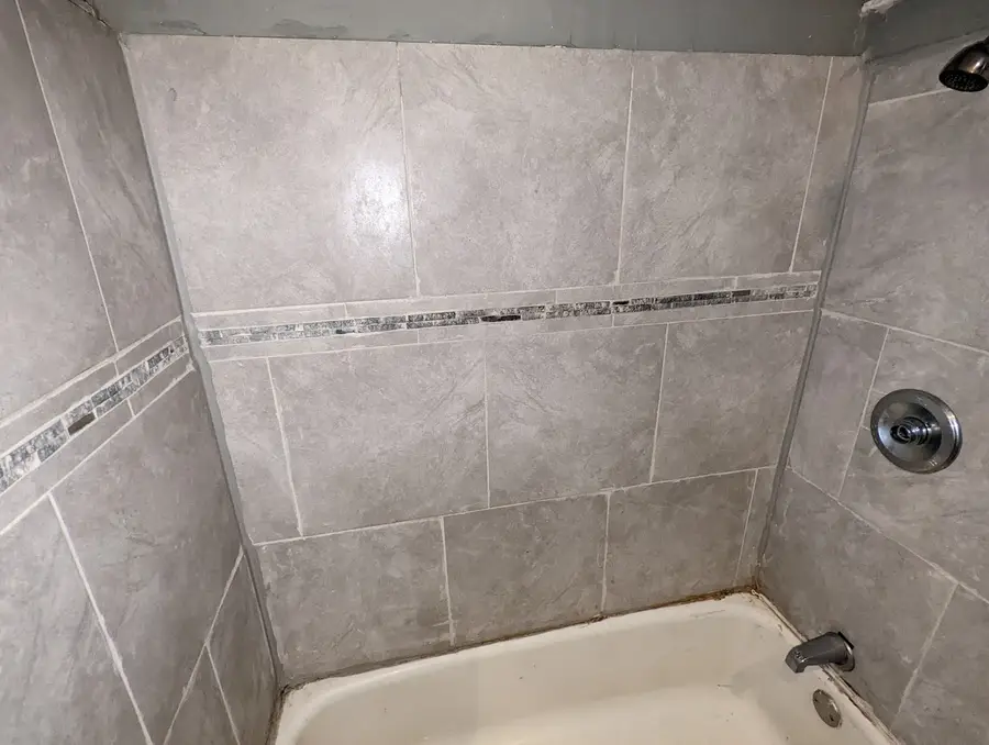 10515 S Perry Avenue, Chicago, IL 60628 - Image #3