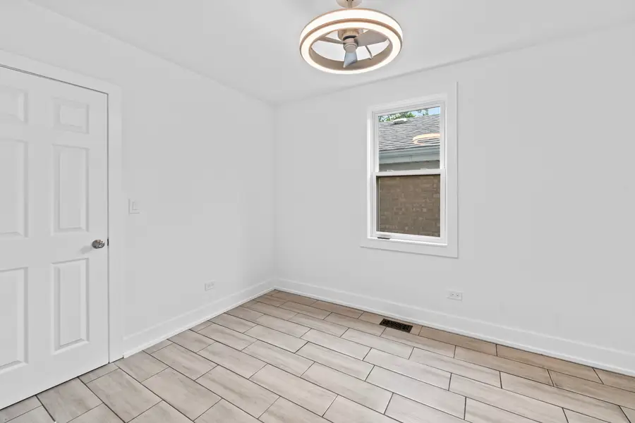 3002 Wesley Avenue, Berwyn, IL 60402 - Image #3