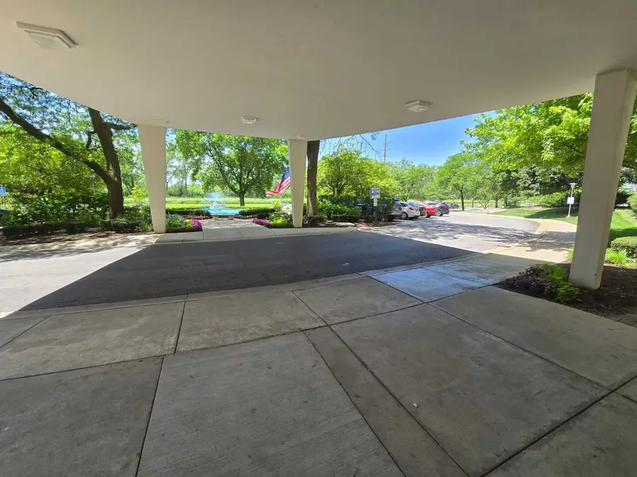7033 N Kedzie Avenue #606, Chicago, IL 60645 - Image #3