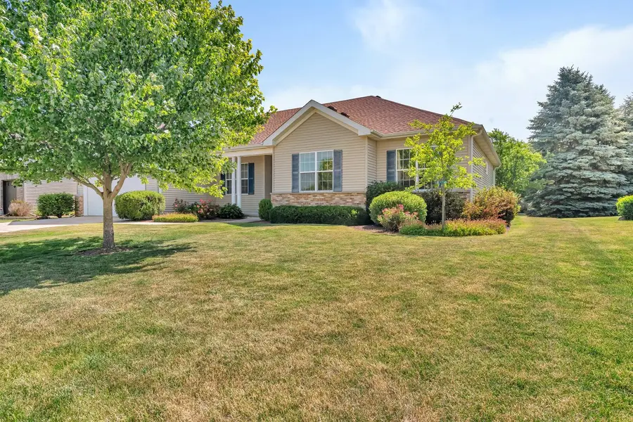 502 Birchwood Drive, Yorkville, IL 60560 - Image #3