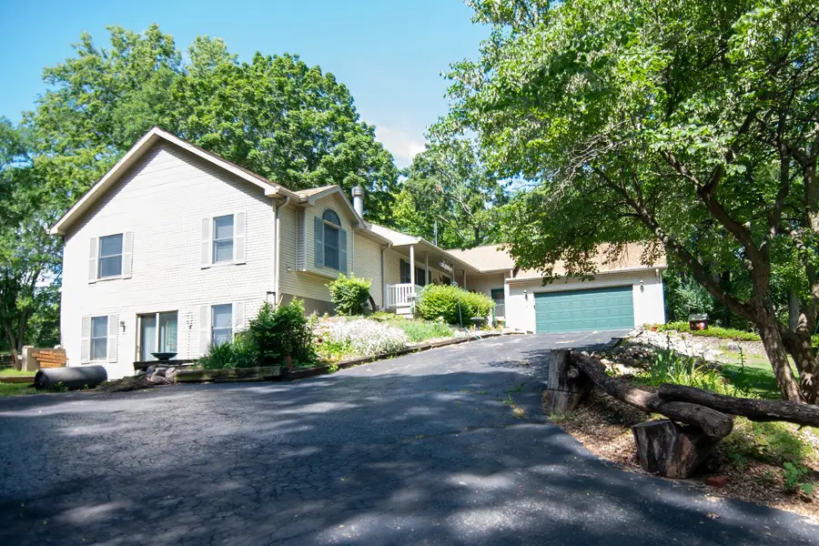 50 Barbados Drive, Putnam, IL 61560 - Image #2