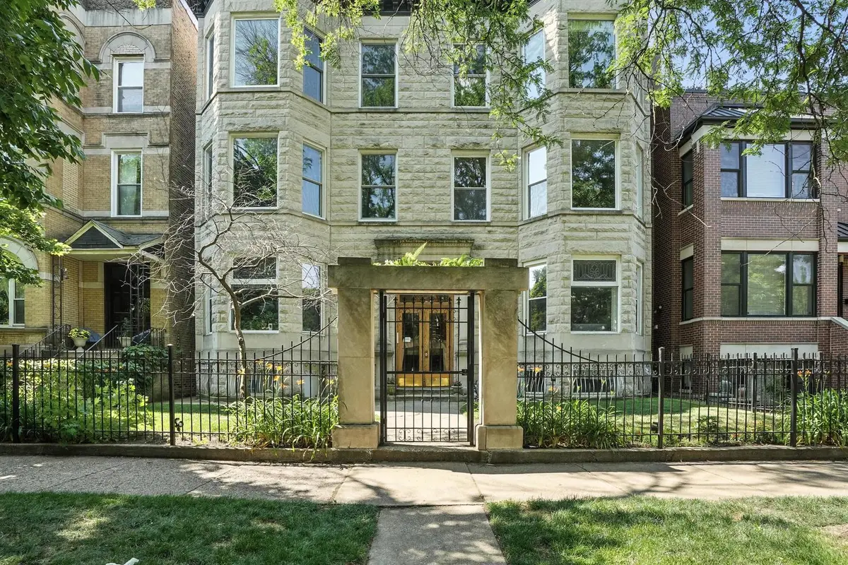 1431 W Cuyler Avenue #1S, Chicago, IL 60613 - Image #1