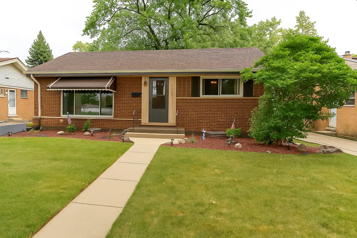 2205 Mayfair Avenue, Westchester, IL 60154 - Image #1
