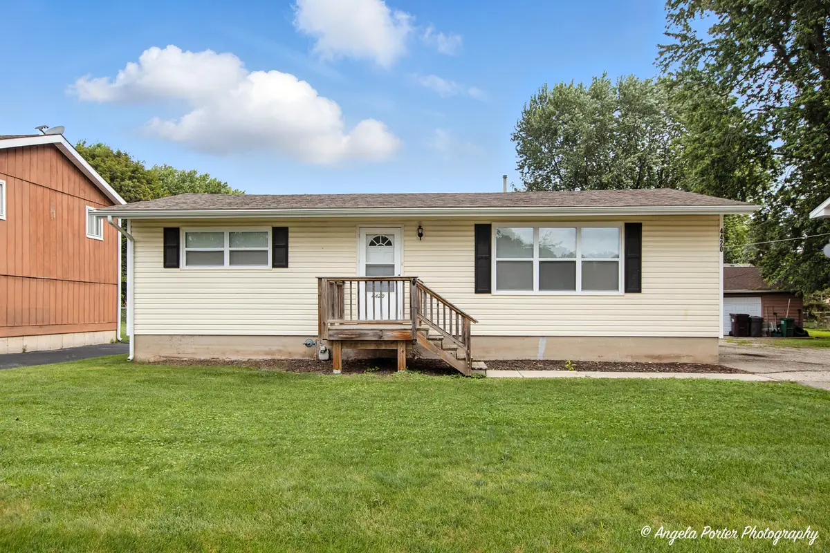 4420 Clearview Drive, McHenry, IL 60050 - Image #1