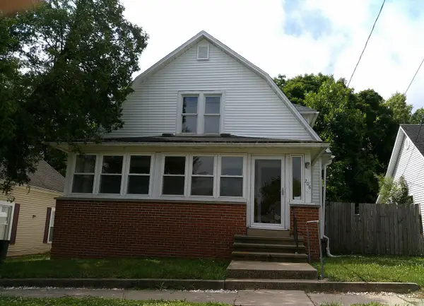 208 E State Street, Fairmount, IL 61841