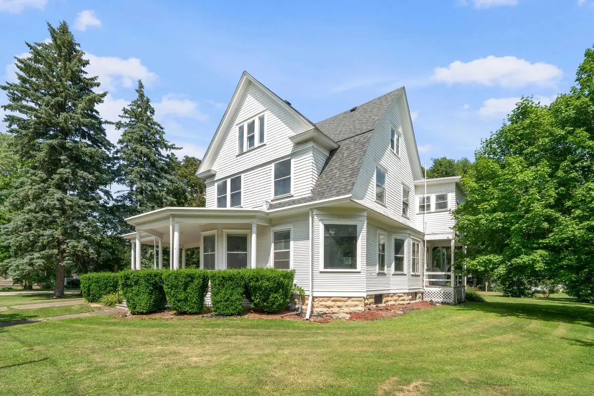 205 S Gage Street, Somonauk, IL 60552 - Image #1