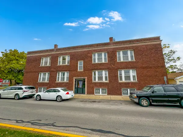 1900 Harvey Avenue, Berwyn, IL 60402