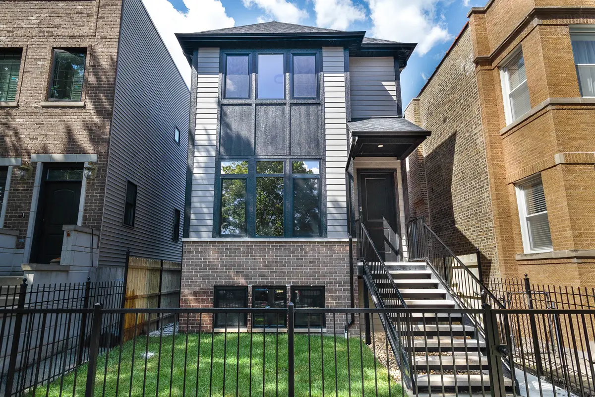 3908 N Mozart Street, Chicago, IL 60618 - Image #1