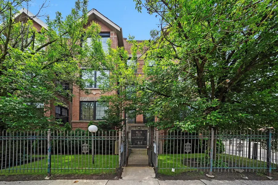 1363 E 64th Street #1, Chicago, IL 60637 - Image #2