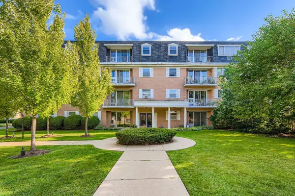 415 Wesley Avenue #21, Oak Park, IL 60302