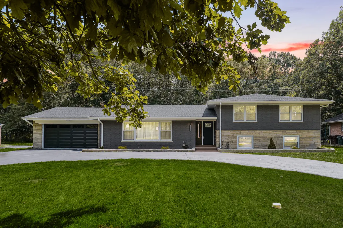 20852 Greenwood Drive, Olympia Fields, IL 60461 - Image #1